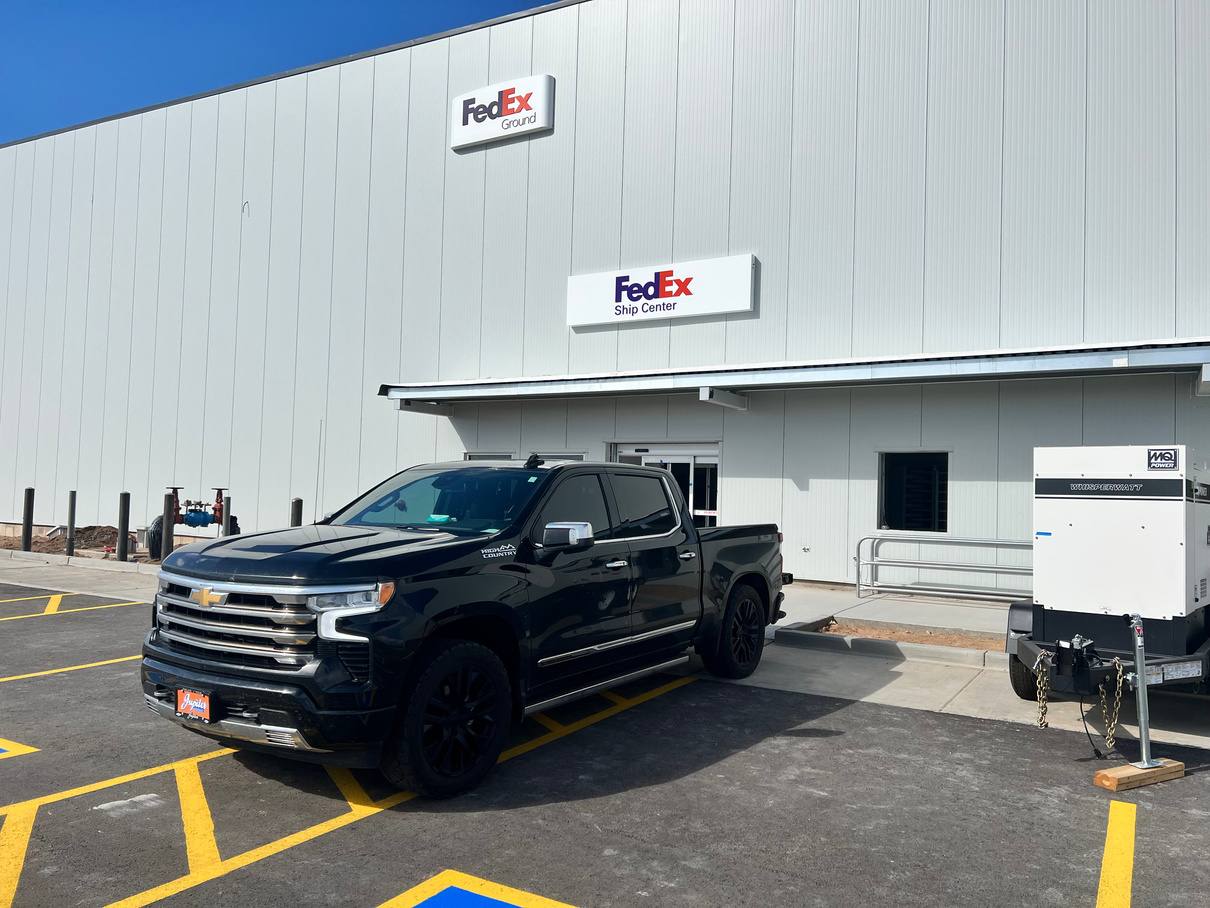 FedEx Ship Center building
